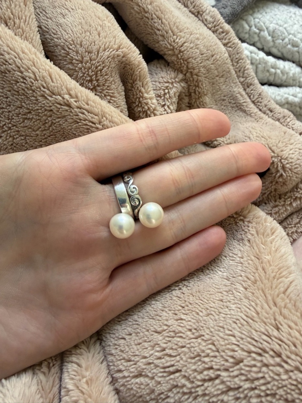 Pearl Earrings (read description!) - Picture 2 of 6